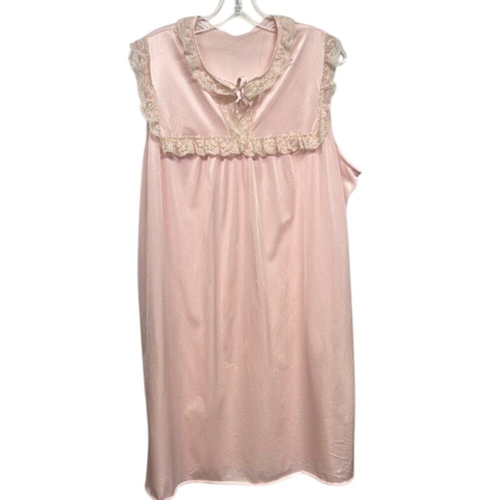 Women's Vintage Delicate Pink Lace Sleeveless Slip‎ Dress
